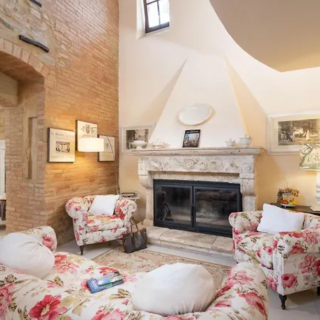 Torre Dell'acqua Poggibonsi